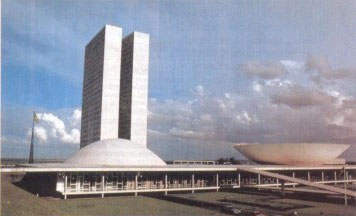 Lucio Costa: uno de los
arquitectos que proyectaron Brasilia