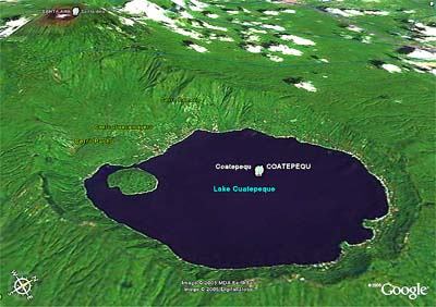 Ocaso en el Lago Coatepeque